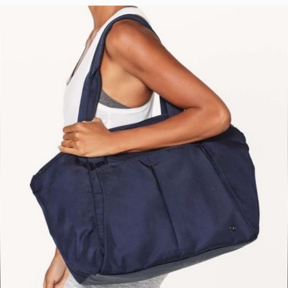 Lululemon Free To Be Bag / Tote